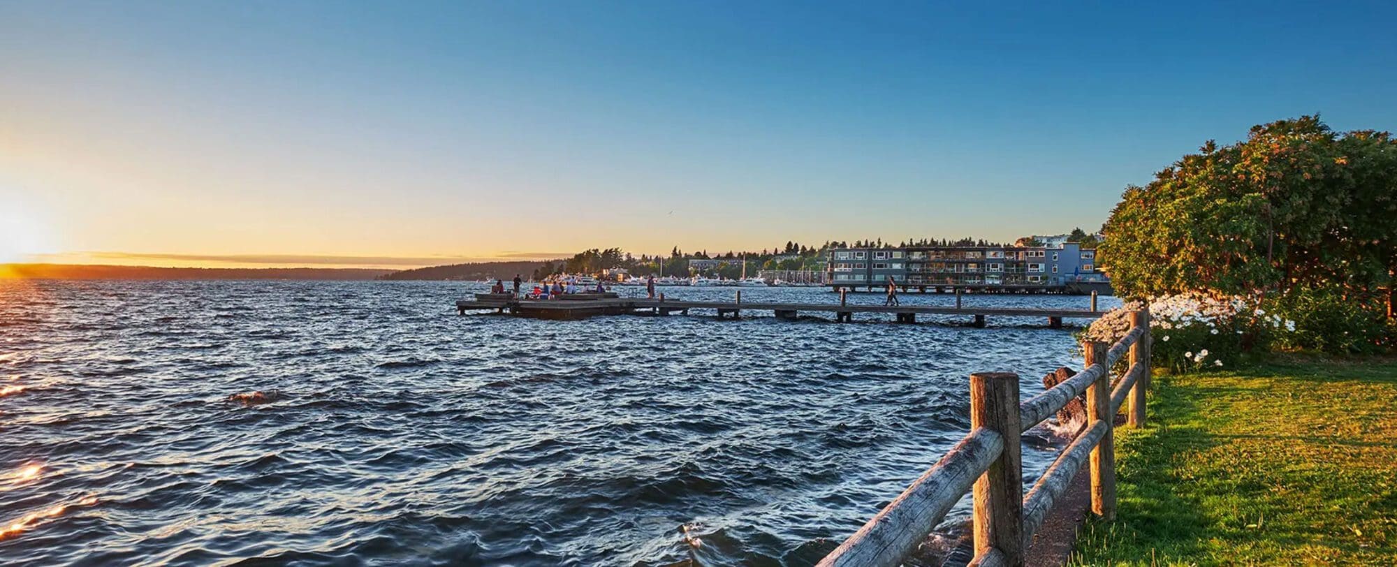 Kirkland WA - Waterfront Marina View